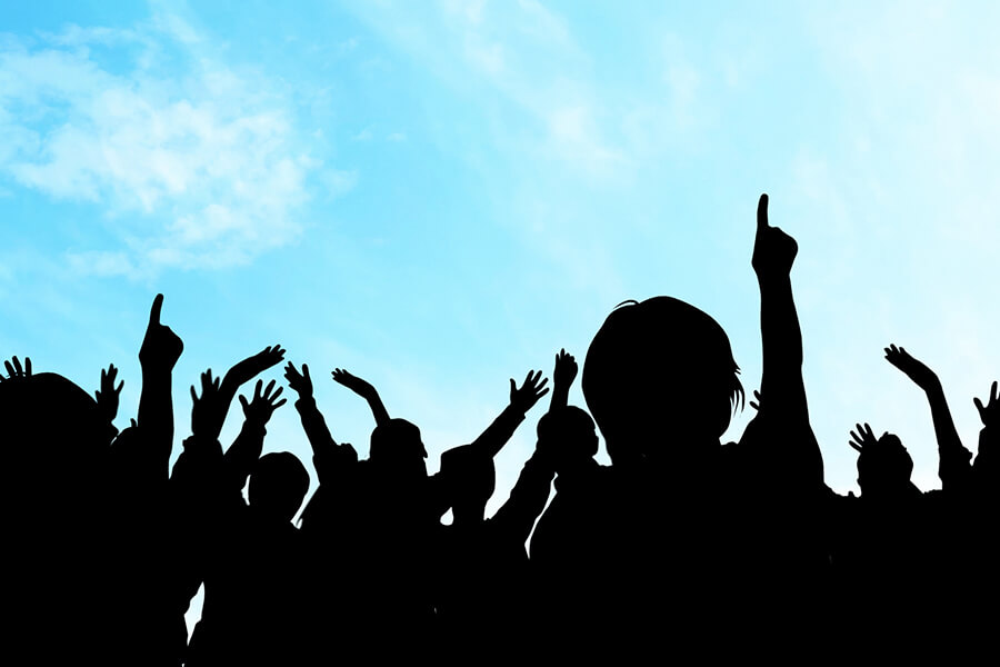 ライブビューイングとは？利用されるシーンやメリット・デメリットを紹介