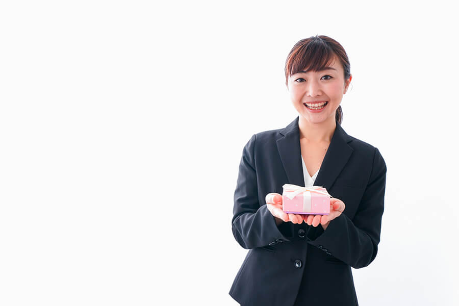 販促物の効果的な配り方は？展示会で役立つアイテムと配布方法を紹介