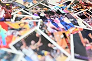 ビジュアルカードの種類とおすすめ7選｜オリジナル推し活グッズの作り方とは-写真