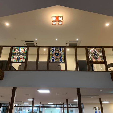 3枚のステンドグラス