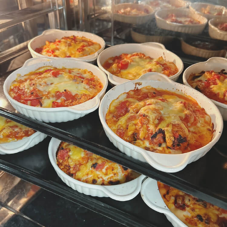 調理中のメイン料理