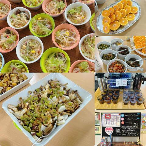 11月4日のメニューと黒板