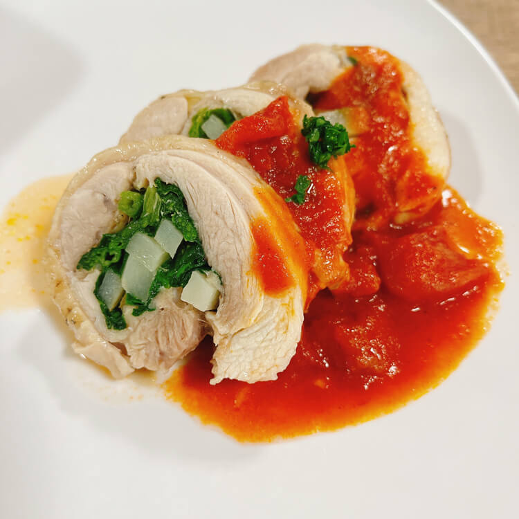 チキンロールトマトソース