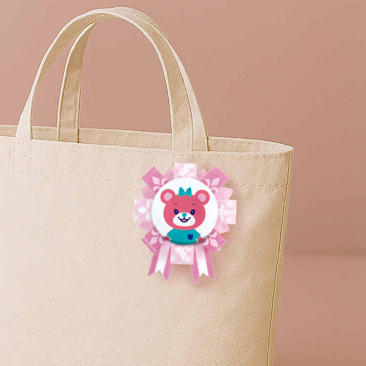 組み立て缶バッジロゼット-トートバッグに装着-写真