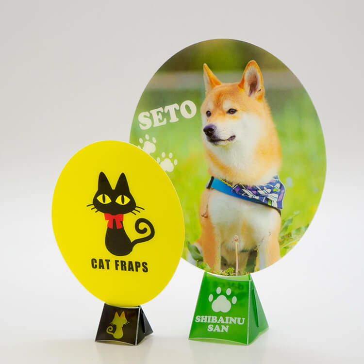 立つうちわ(ミニタイプ)-レギュラータイプとの大きさ比較-写真