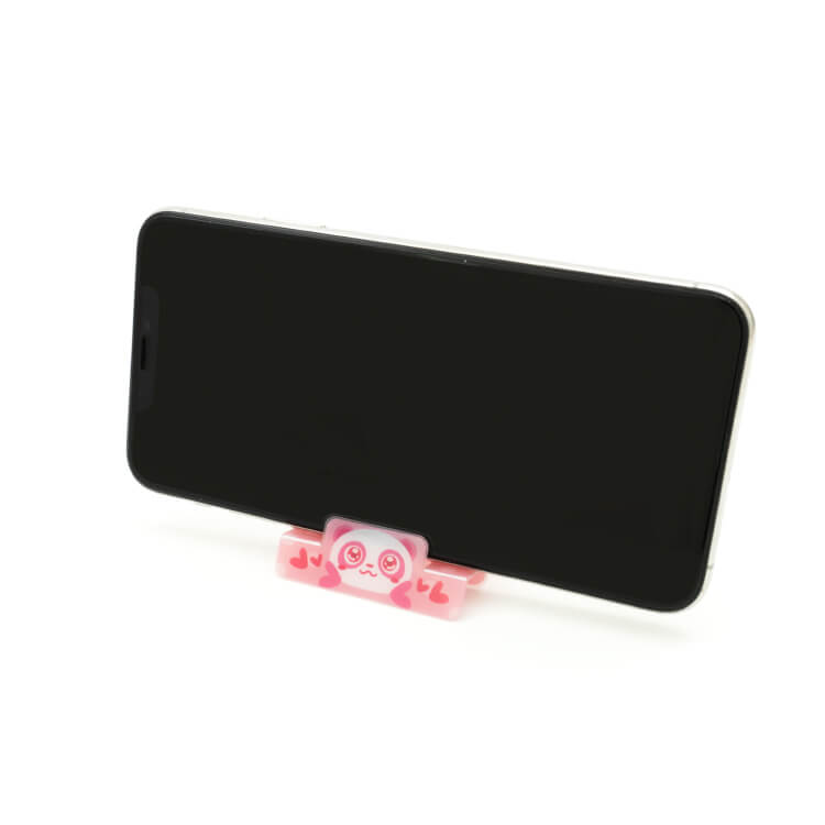 組み立てスマホスタンド-スマートフォンを置いたイメージ-写真