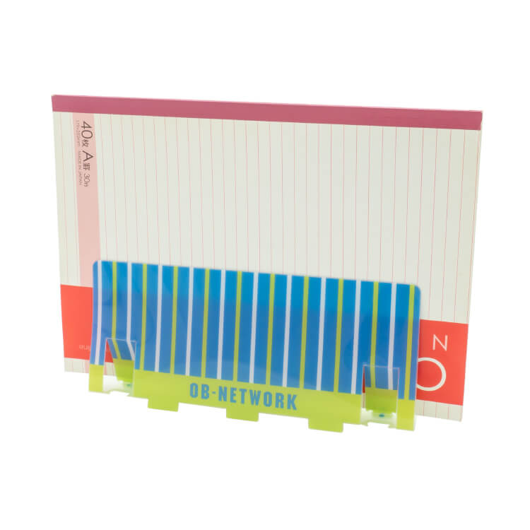 タテトク(ミニタイプ)-ノートを立てた様子-写真