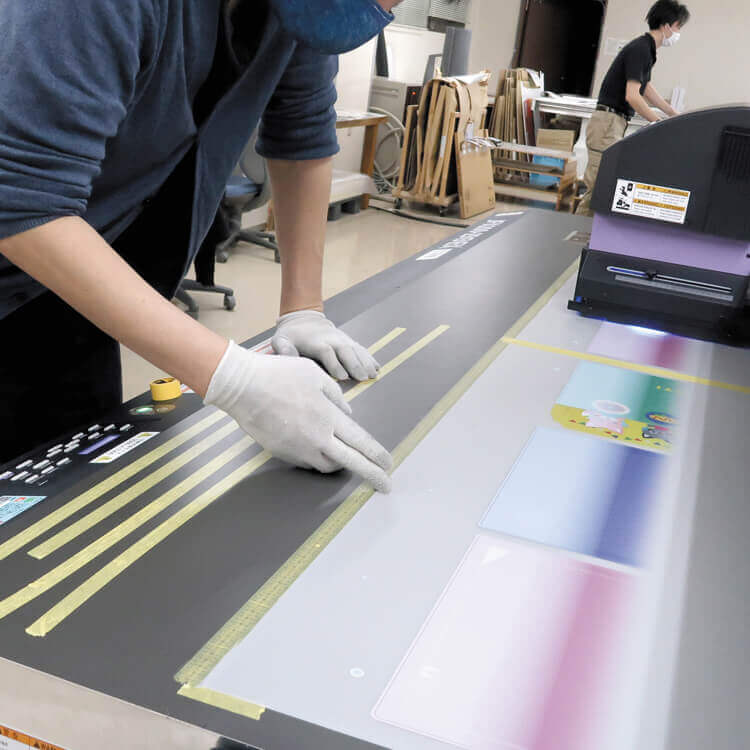 量産前に同等商品を無償で作製