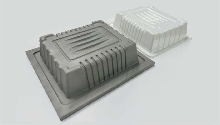 実際の切削金型と成型・加工イメージ-写真