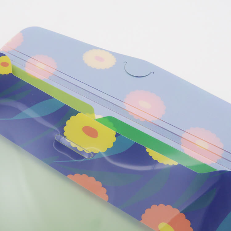 封筒中仕切りファイル-フック-写真