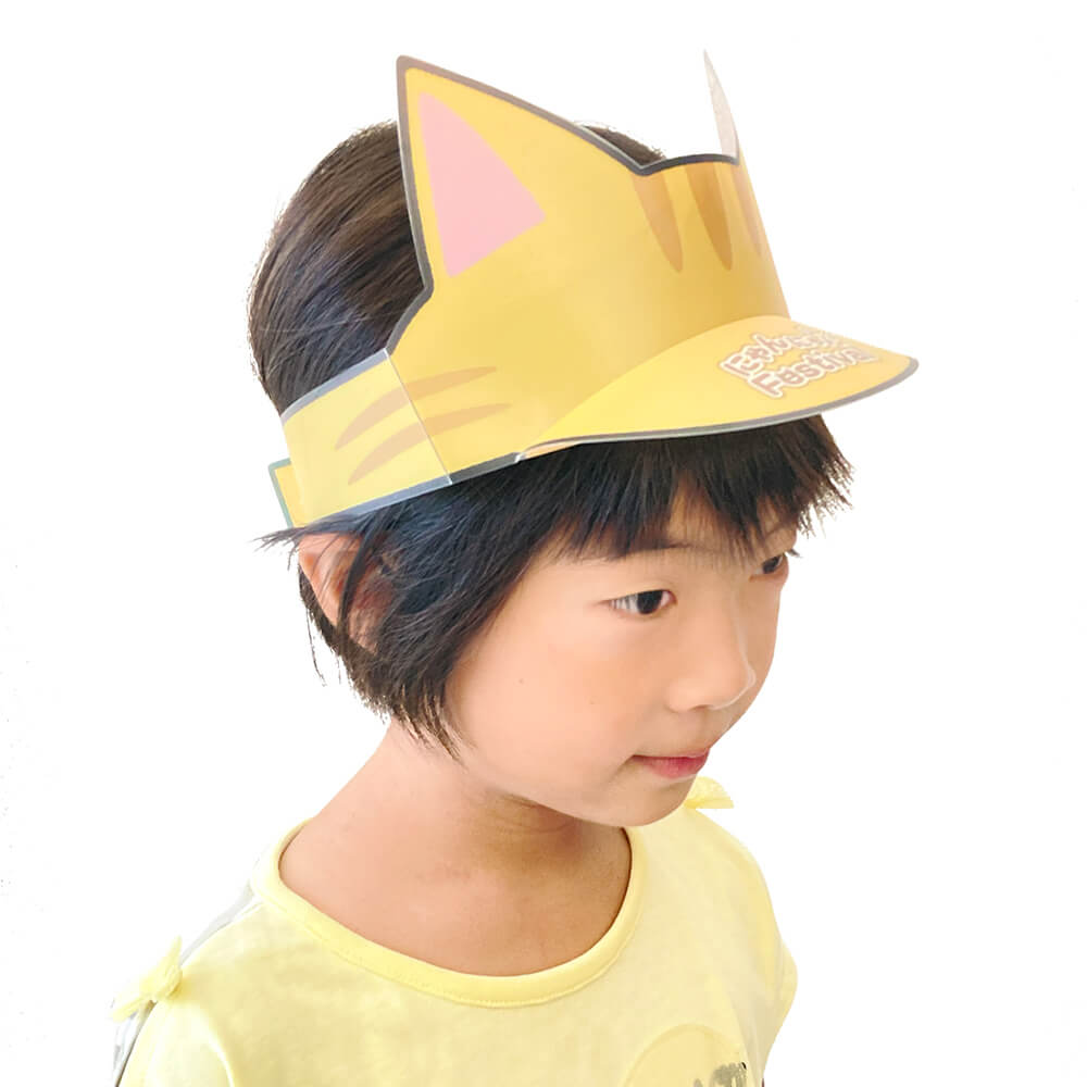 動物の耳デザイン装着の様子-写真