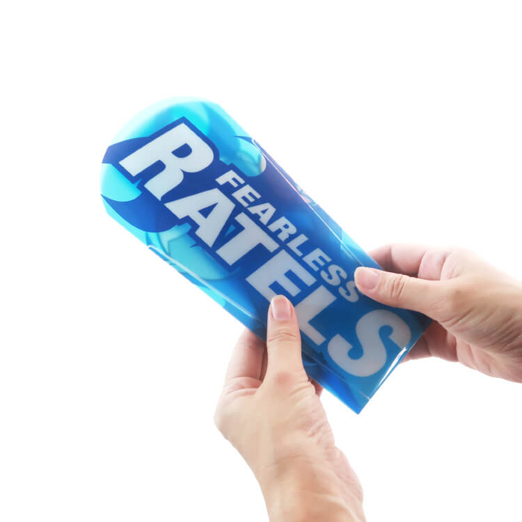 応援スティック(二つ折りタイプ)-手に持った-写真