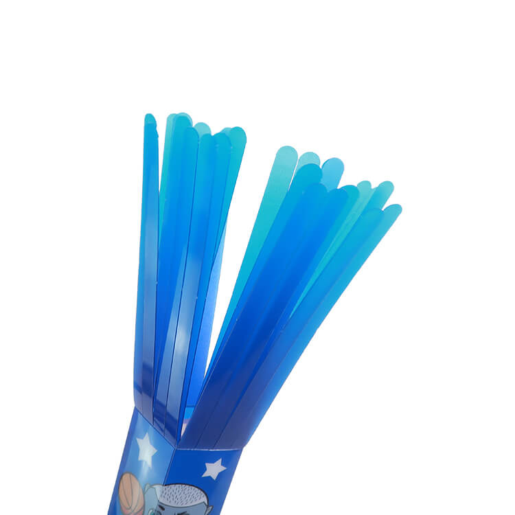 クリア素材なので、白抑えなしにすれば全面カラーになります。-写真