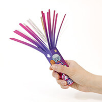 握って振るだけなので小さいお子様からシニア世代まで使えます。-サムネイル写真