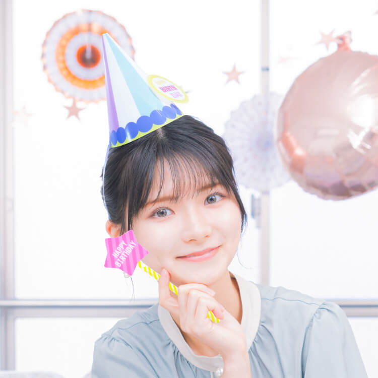 組み立てパーティハット-装着イメージ-写真