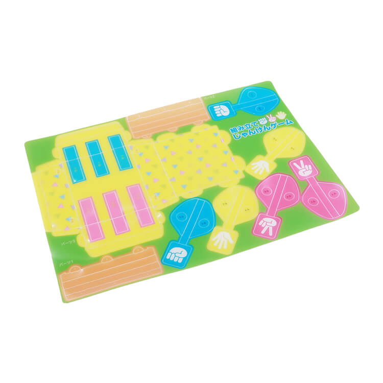 納品時はシート状でかさばらず、保管、配布しやすいです。