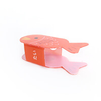 底面に魚の名前を入れることで、知育玩具になります。-サムネイル写真