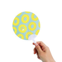 取っ手付きうちわ・中の半月型(M)の取っ手パターン-サムネイル写真