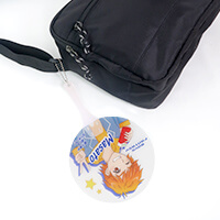 ボールチェーンを付けるとチャームにもなります。(ボールチェーンはオプションです)写真