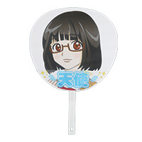 うちわに装着した様子-サムネイル写真