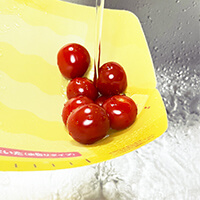 水洗いする時も便利に使用できます。