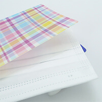 便利なマスク収納ケース。