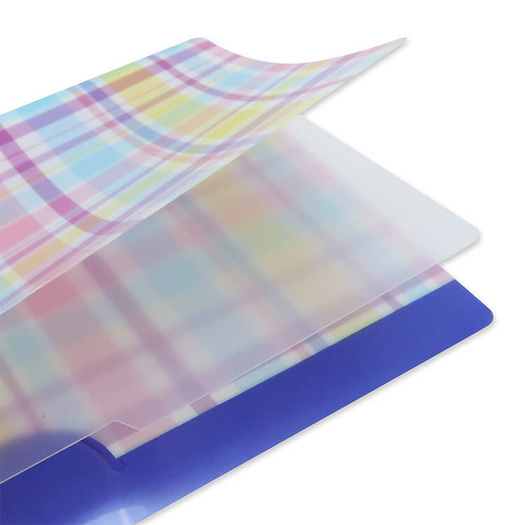 複数のマスクを携帯出来ます。