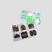 納品時はシート状でかさばらず、保管、配布しやすいです。