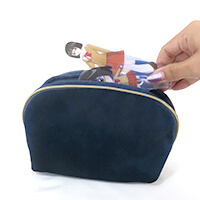 スポーツ観戦、友達同士でワイワイと…。SNSでも活躍します。-サムネイル写真