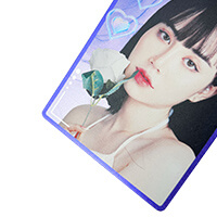 メタルトレカ-光を当てたサムネイル写真