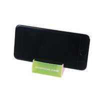 スマートフォンを置いた様子です。