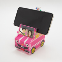 透明の材料なので、窓から奥が見える楽しいしかけのデザインができます。