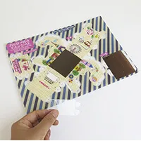 納品時はシート状でかさばらず、保管、配布しやすいです。