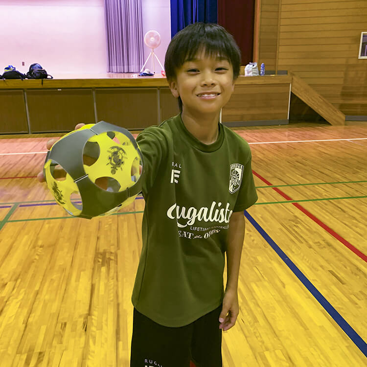 パズルボール組み立て風景-写真