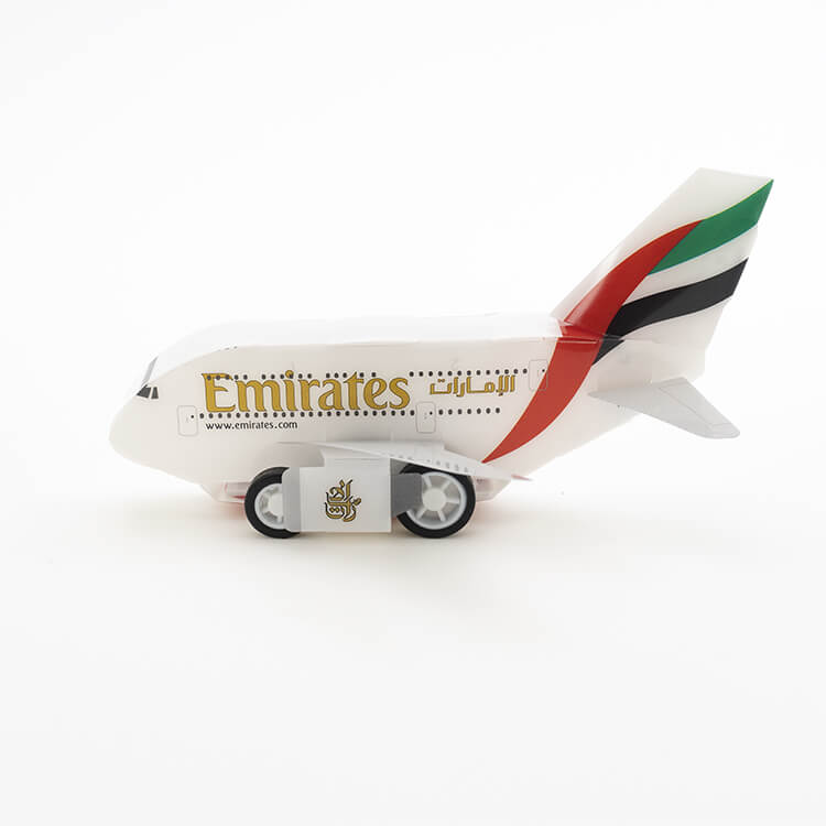 The Emirates Group様_PPクラフトプルバックカー(飛行機)「Emirates Airline」-横面-写真