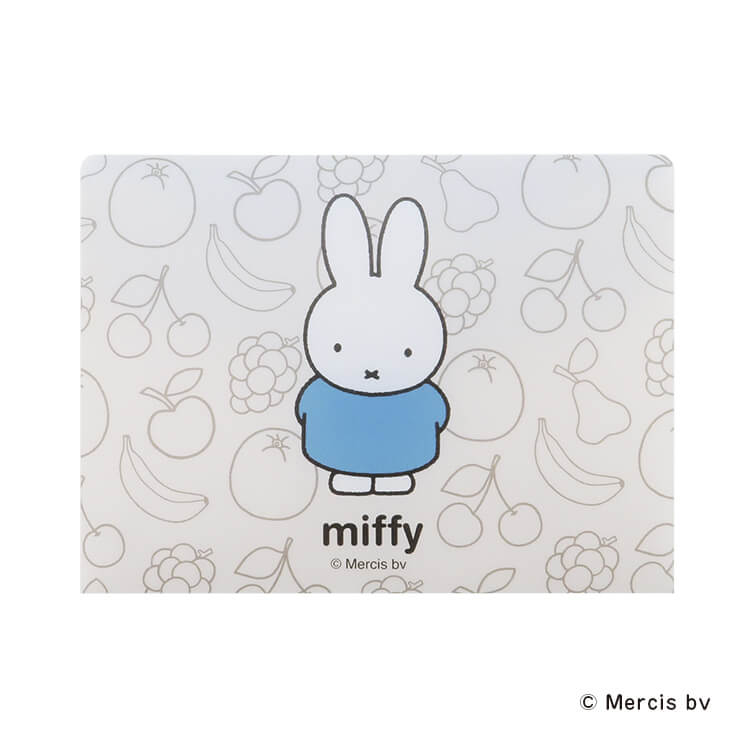 横井定株式会社様_オリジナル抗菌マスクケース2柄「ミッフィー」「スヌーピー」-ミッフィー柄-表-写真