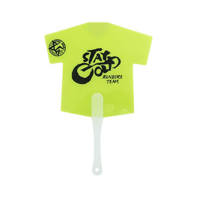 【写真】STAYGOLD様のユニフォームうちわ(取っ手付きタイプ)「STAY GOLD」デザインです。