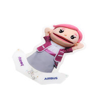 Peach Aviation株式会社様_立つうちわ(オリジナル)「すももスタンド」-シート-写真