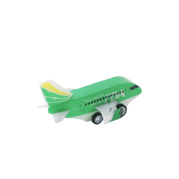 株式会社フジドリームエアラインズ様_PPクラフト プルバックカー(飛行機)8柄「出雲縁結び空港」-緑色-後面-写真
