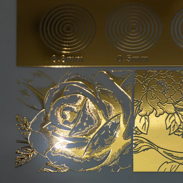 細かい絵柄と大きな絵柄が同時に印刷できる-写真