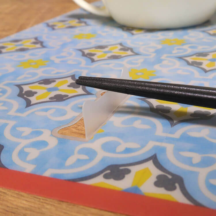 箸をおいた様子-画像