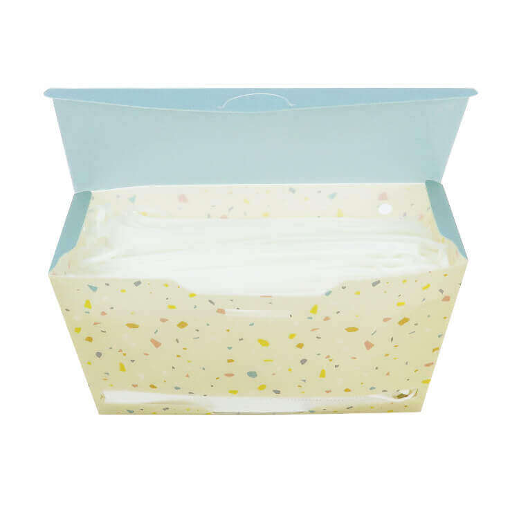 マスクストッカーフタ開け-写真