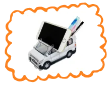 カーディーラー様向けにおすすめのグッズ「組み立てスマホ・ペンスタンド(ワゴン車タイプ)」の写真